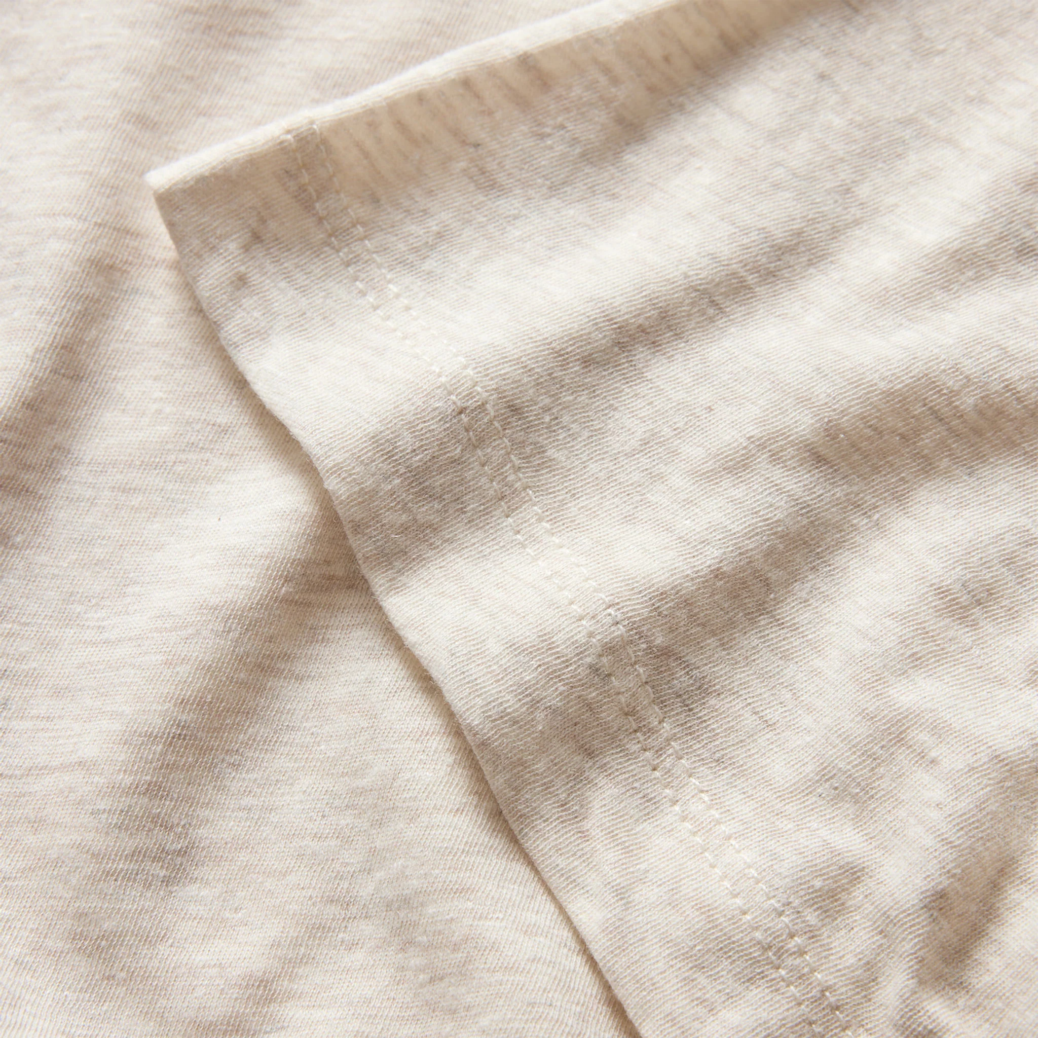 The Cotton Hemp Tee in Heather Oat - Image 3